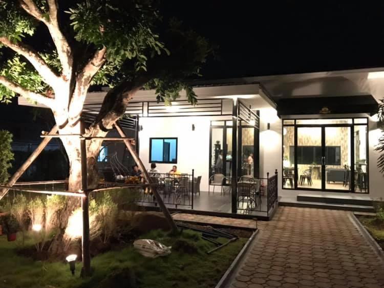 Baan Anong Hotel Aranya Prathet Buitenkant foto
