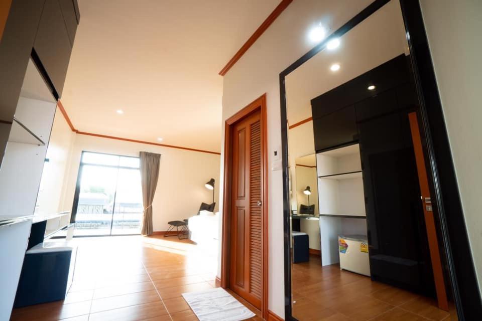 Baan Anong Hotel Aranya Prathet Buitenkant foto